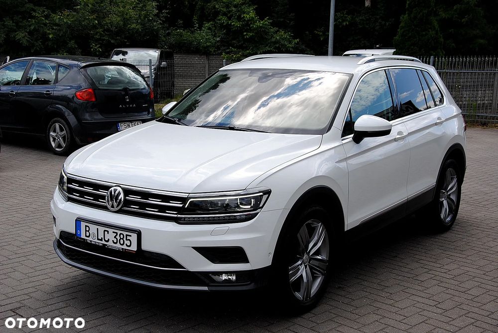 Volkswagen Tiguan 2.0 TDI SCR 4MOTION (BlueMotion Techn.) DSG Highline - 2