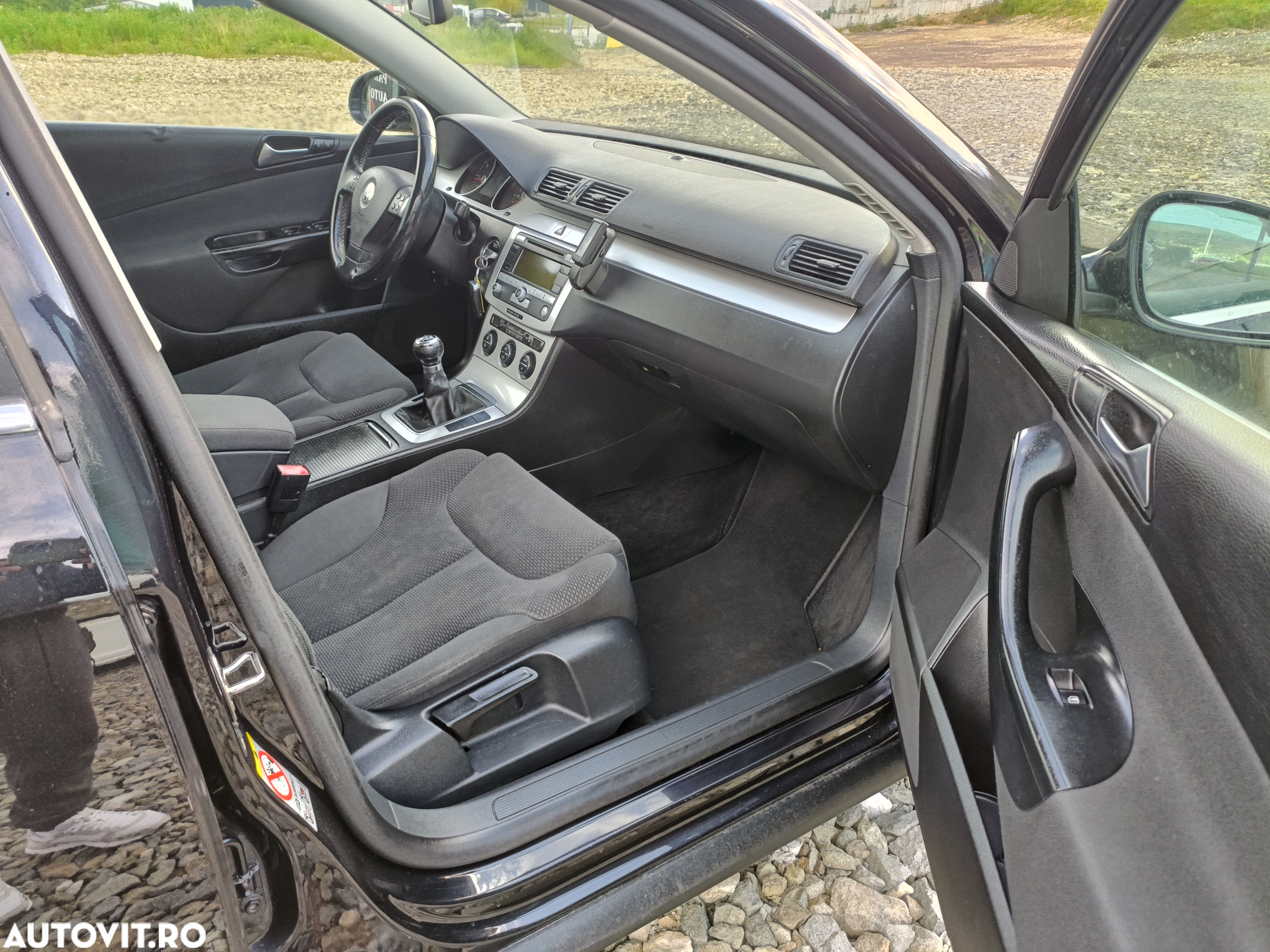 Volkswagen Passat 2.0 Blue TDI SCR Comfortline - 9