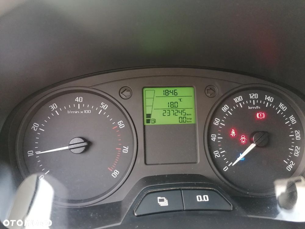 Skoda Fabia - 26