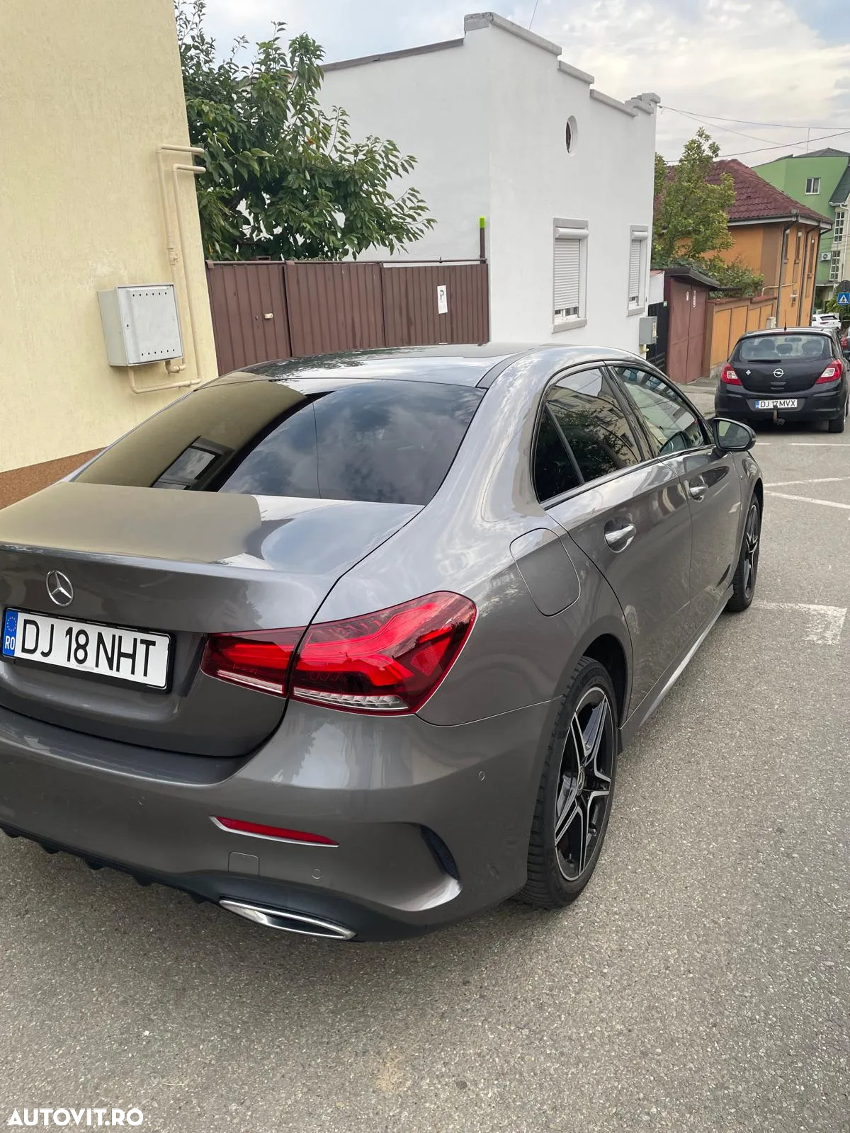 Mercedes-Benz A 250 e Aut. - 2