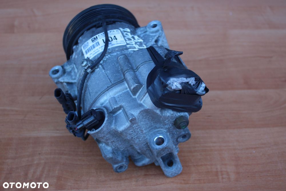 SPRĘŻARKA KLIMATYZACJI OPEL ZAFIRA  ASTRA J 2.0 CDTI 13335252 - 7