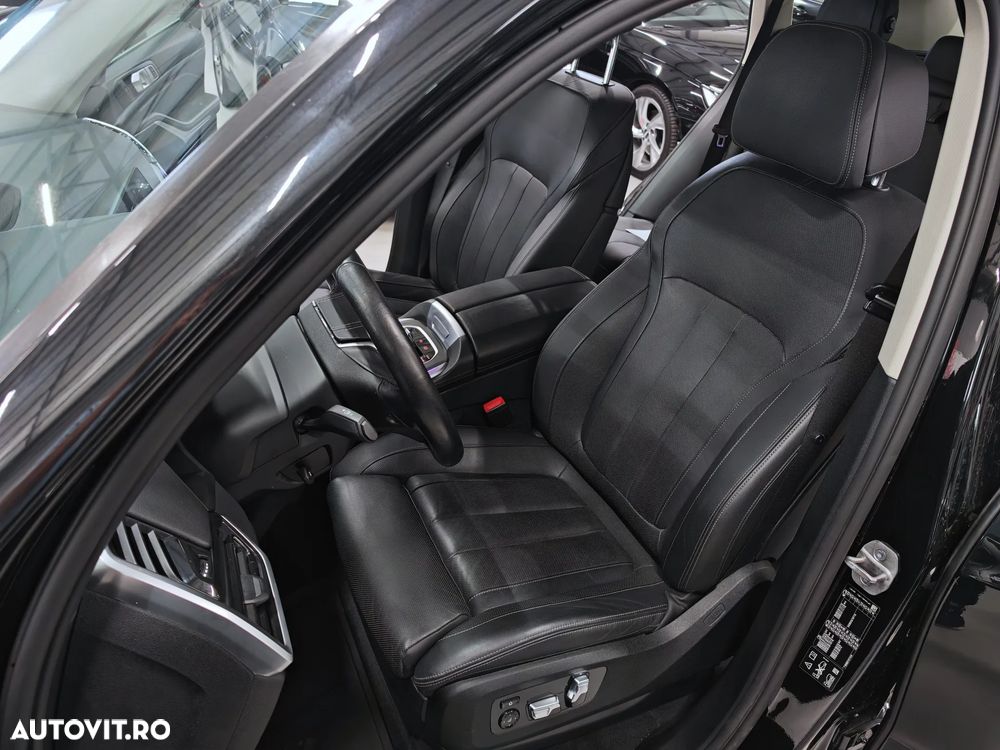 BMW X5 2021 — imagine 8