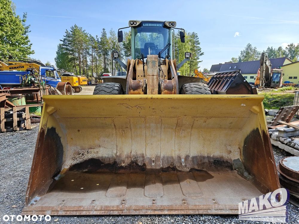 Liebherr L566 - 5