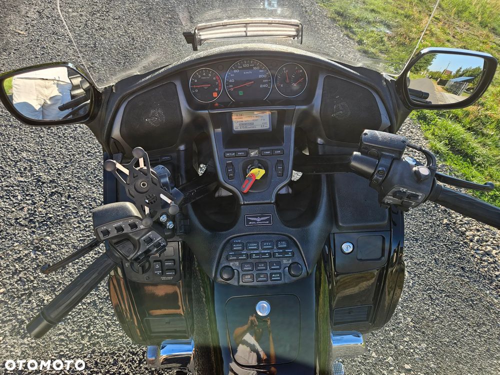 Honda GL - 22