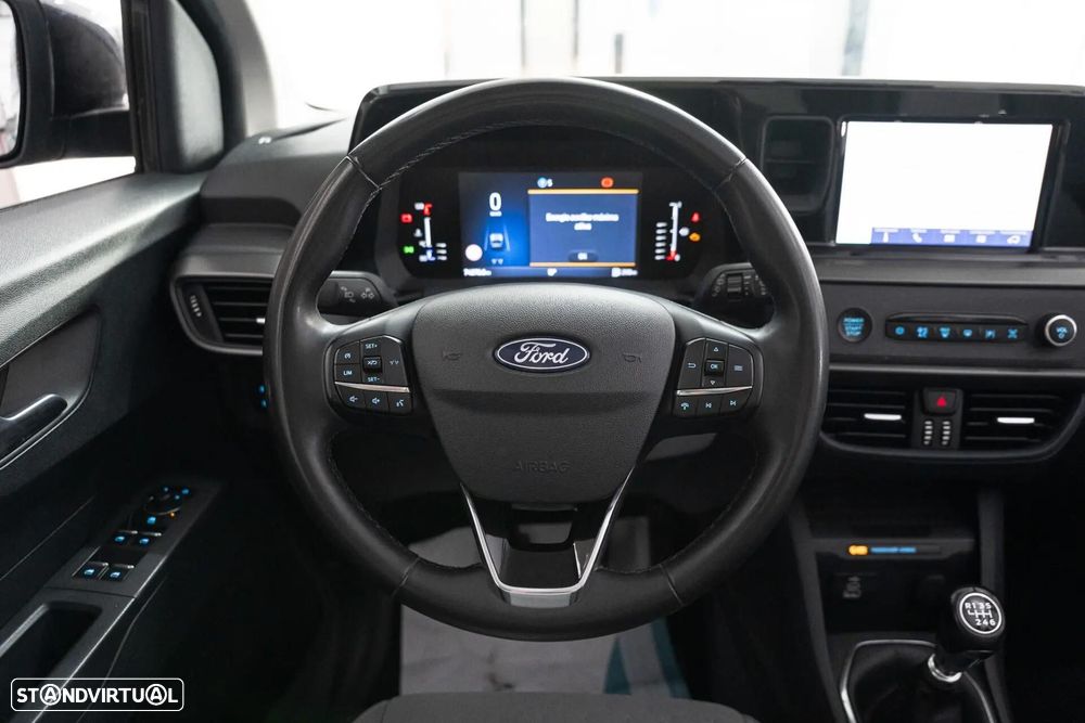 Ford Tourneo Courier 1.0 EcoBoost Titanium - 10