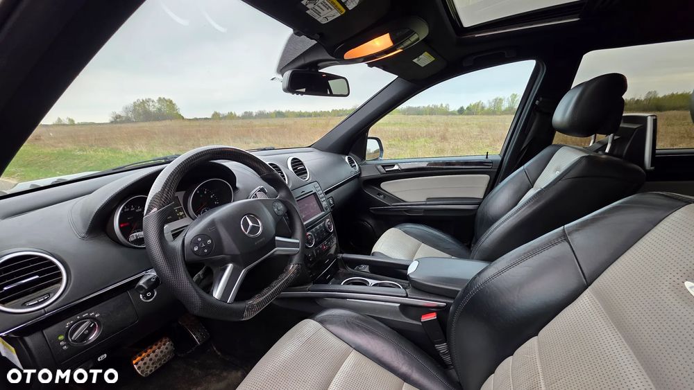 Mercedes-Benz ML 63 AMG 4-Matic - 9