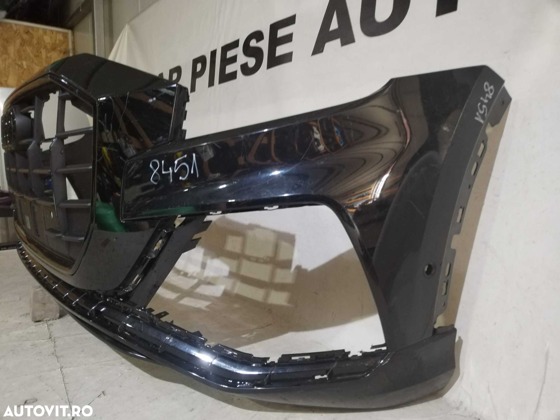Bara fata Audi Q8, 2018, 2019, 2020, 2021, 2022, 2023, cod origine OE 4M8807437D, cu gauri pentru senzori de parcare (6). - 2