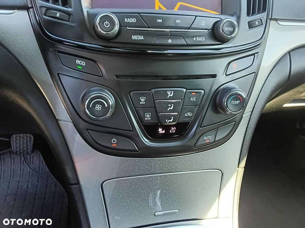 Opel Insignia - 26