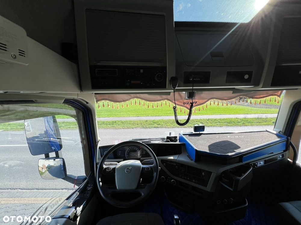 Volvo FH - 19