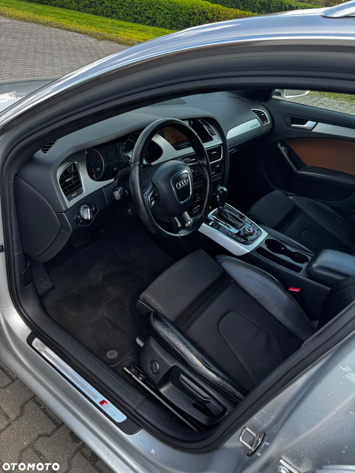 Audi A4 Avant - 10