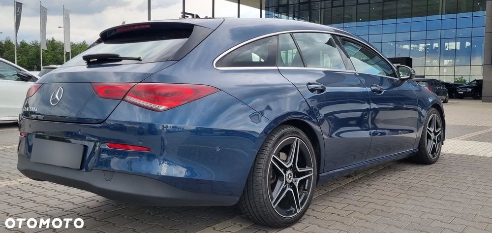Mercedes-Benz CLA 200 d AMG Line 8G-DCT - 4