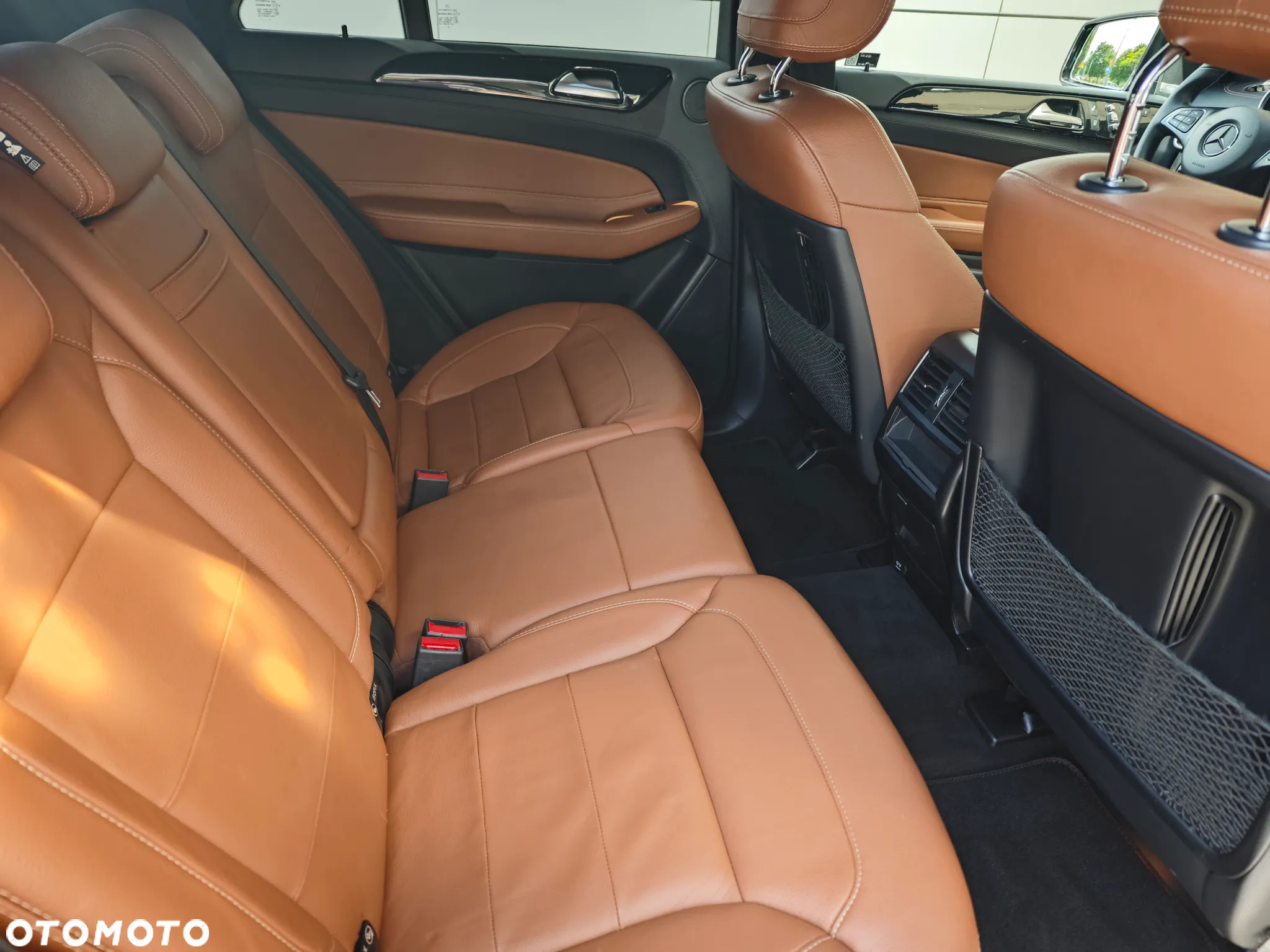 Mercedes-Benz GLE 350 d 4-Matic - 23