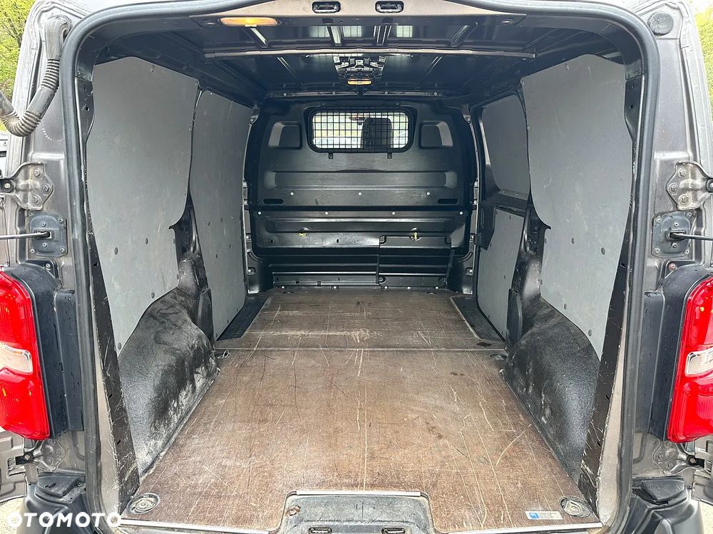 Toyota PROACE - 13
