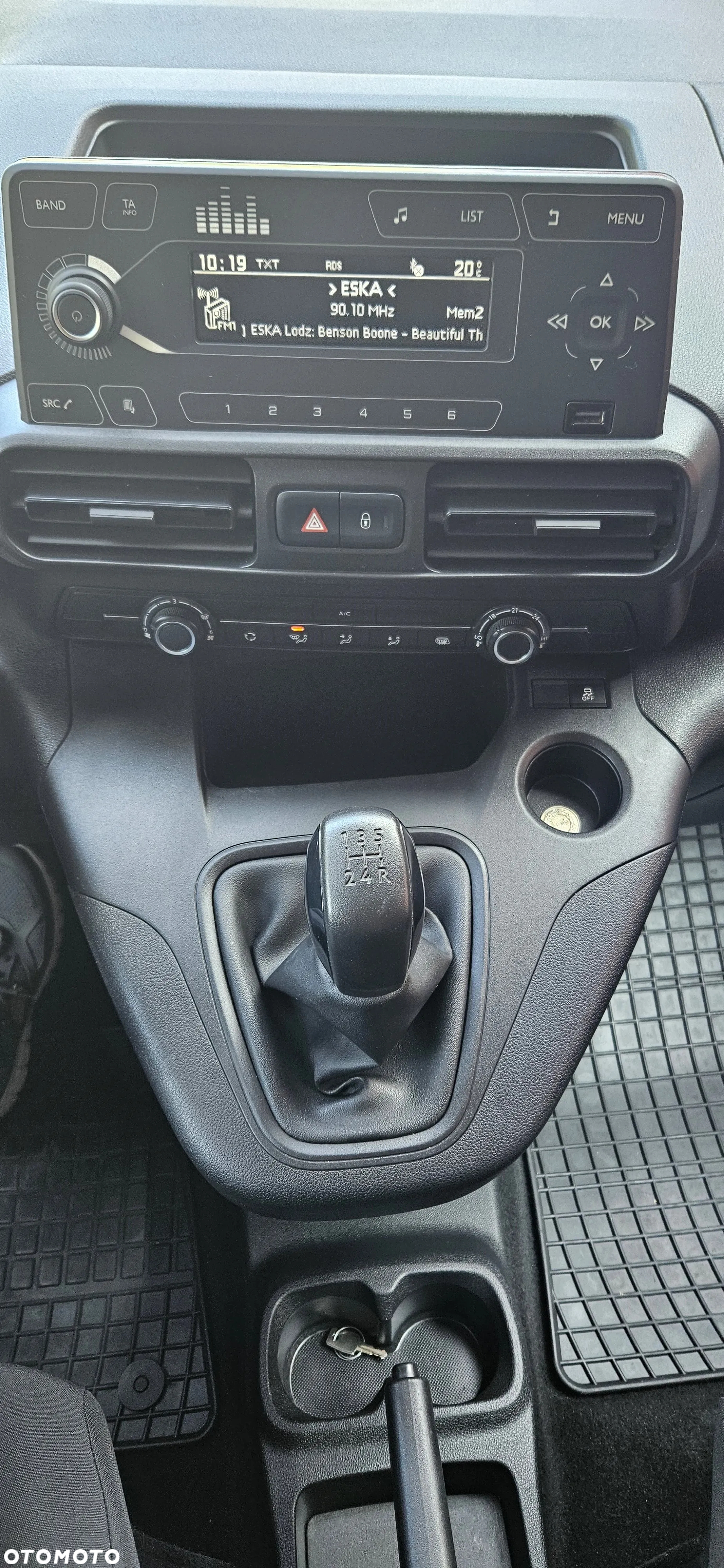 Opel Combo - 24