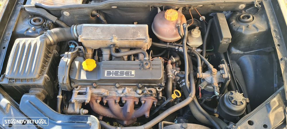 Opel Corsa 1.5 TD Sport - 12