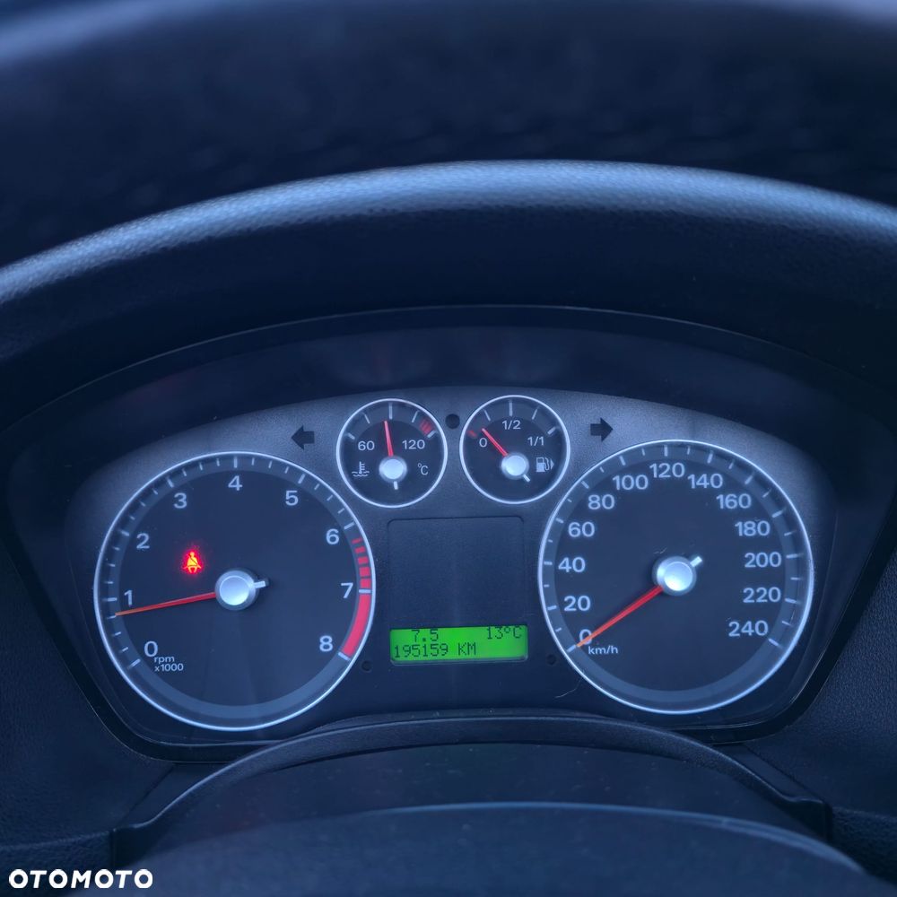 Ford Focus 1.6 16V Fun X - 31