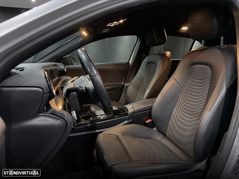 Mercedes-Benz A 250 - 16