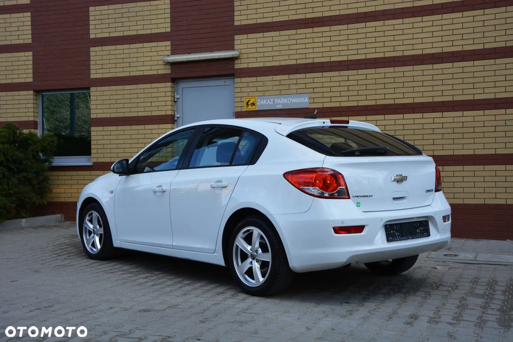 Chevrolet Cruze - 3