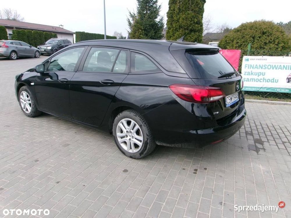 Opel Astra - 3