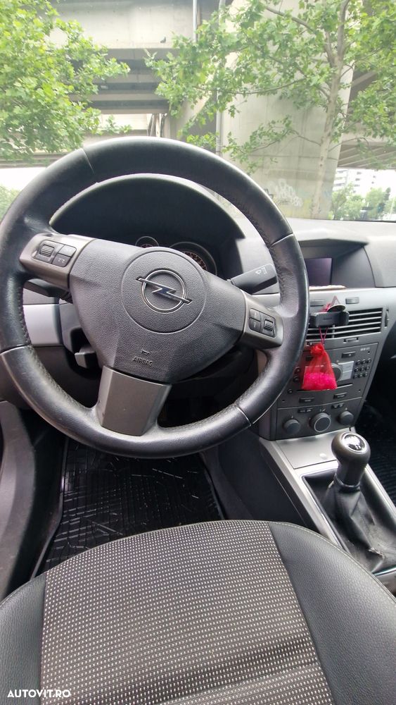 Opel Astra - 10