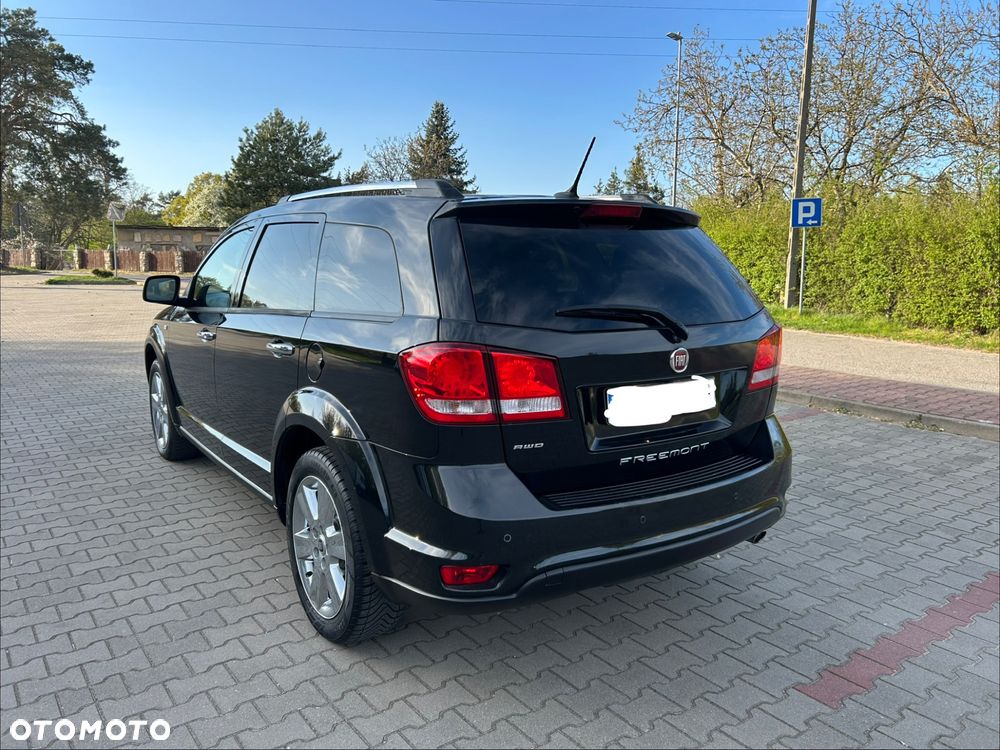 Fiat Freemont 2.0 Multijet 16V DPF Automatik Allrad Lounge - 13