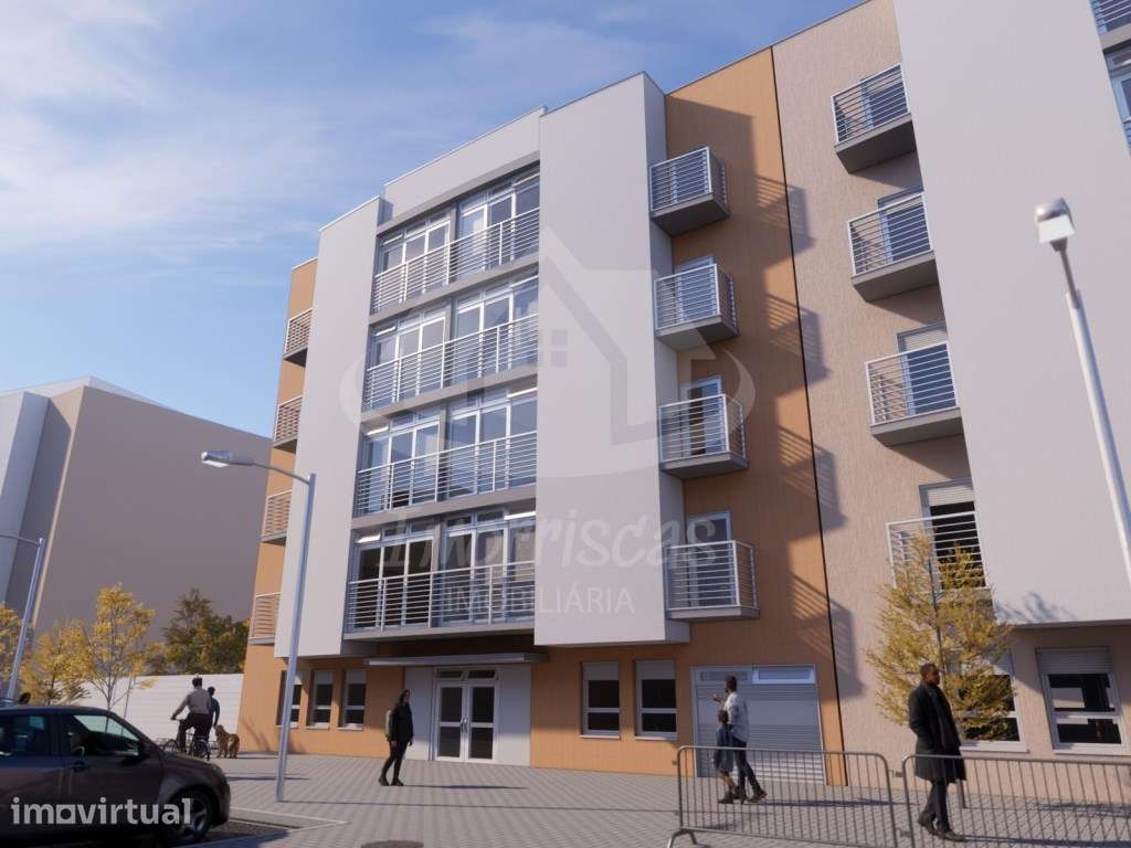Apartamento T3 com suite e garagem na Quinta da Flamenga, Vialonga - Grande imagem: 2/12