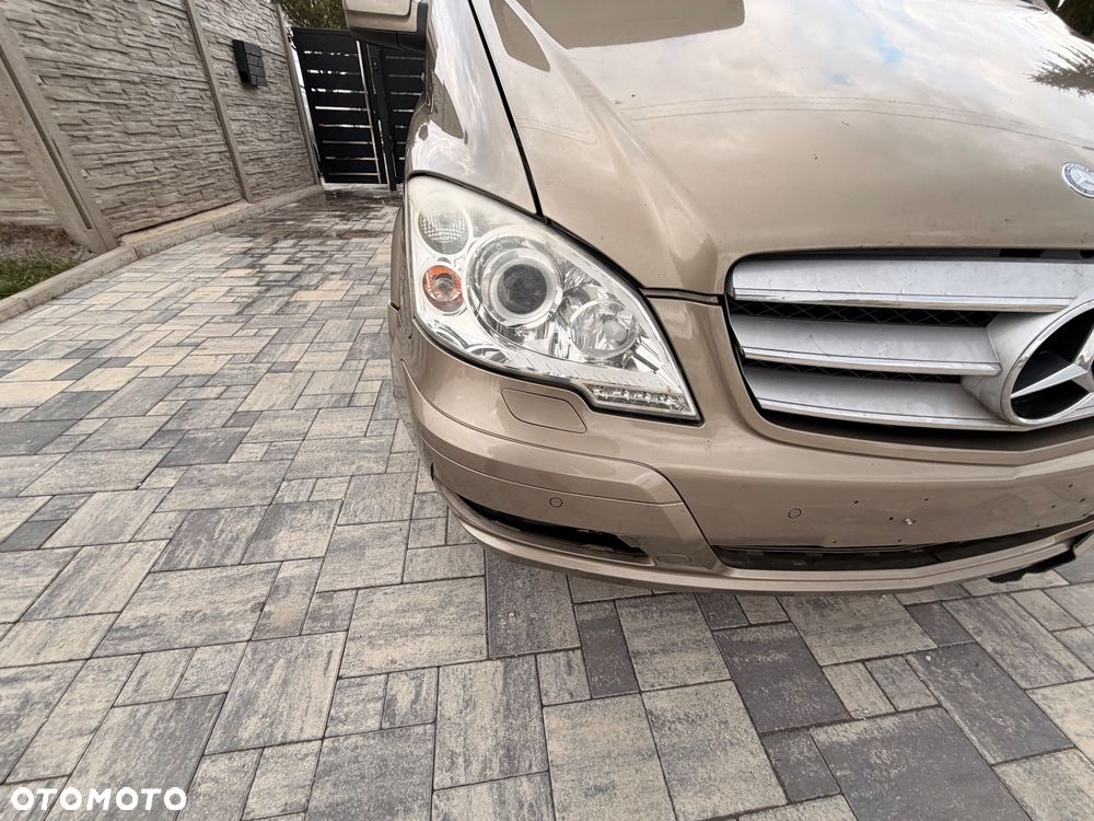 Mercedes-Benz Viano 3.0 CDI DPF lang Automatik Avantgarde - 33