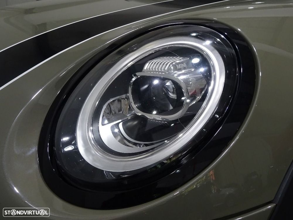 MINI 3 Portas John Cooper Works - 29