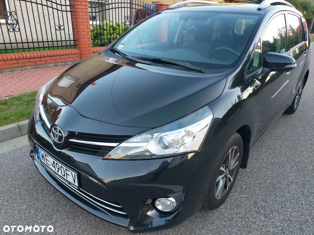 Toyota Verso 1.8 Premium 7os - 2