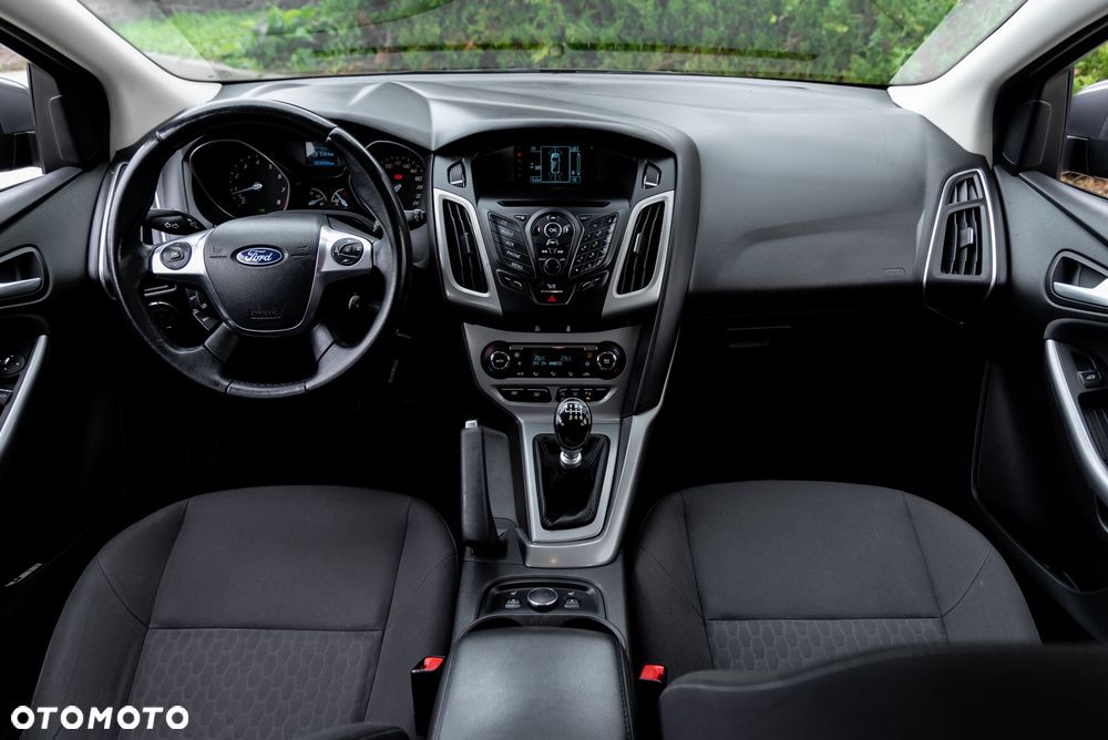 Ford Focus 1.0 EcoBoost Start-Stopp-System TREND - 26