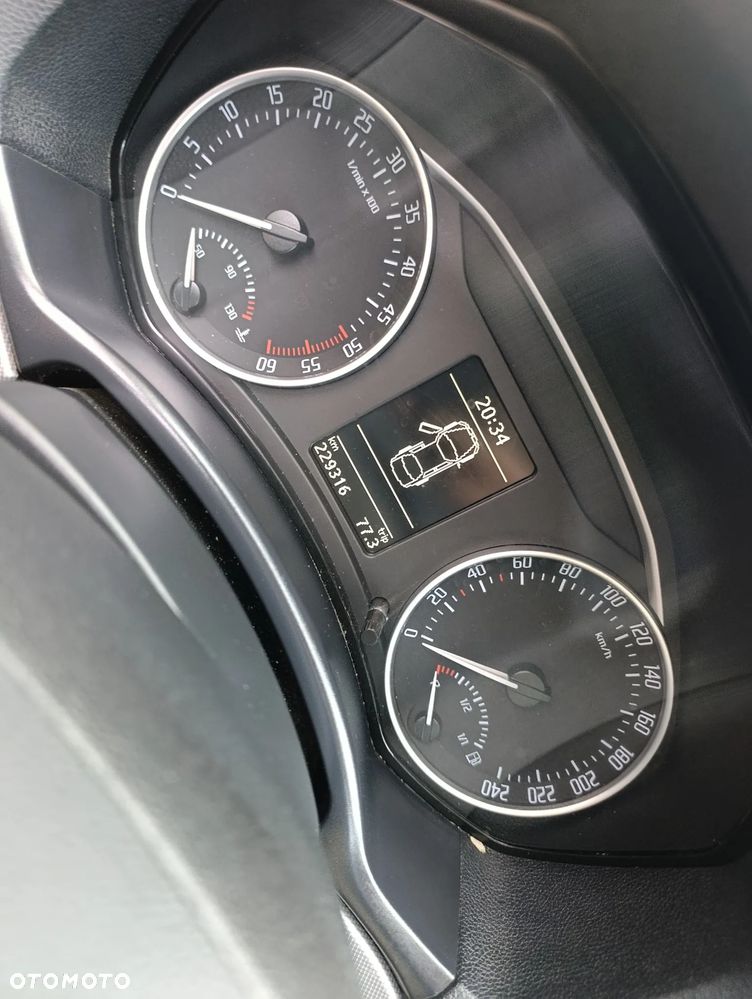 Skoda Octavia 2.0 TDI Elegance - 19