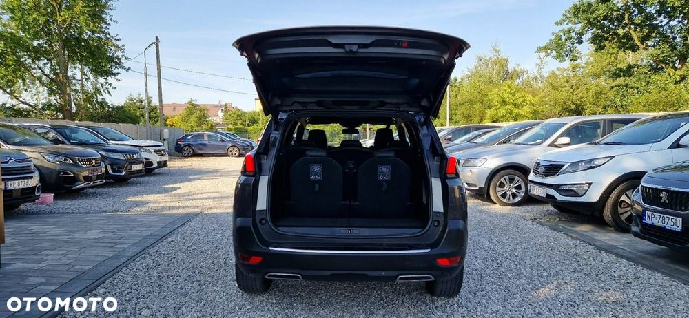Peugeot 5008 - 6