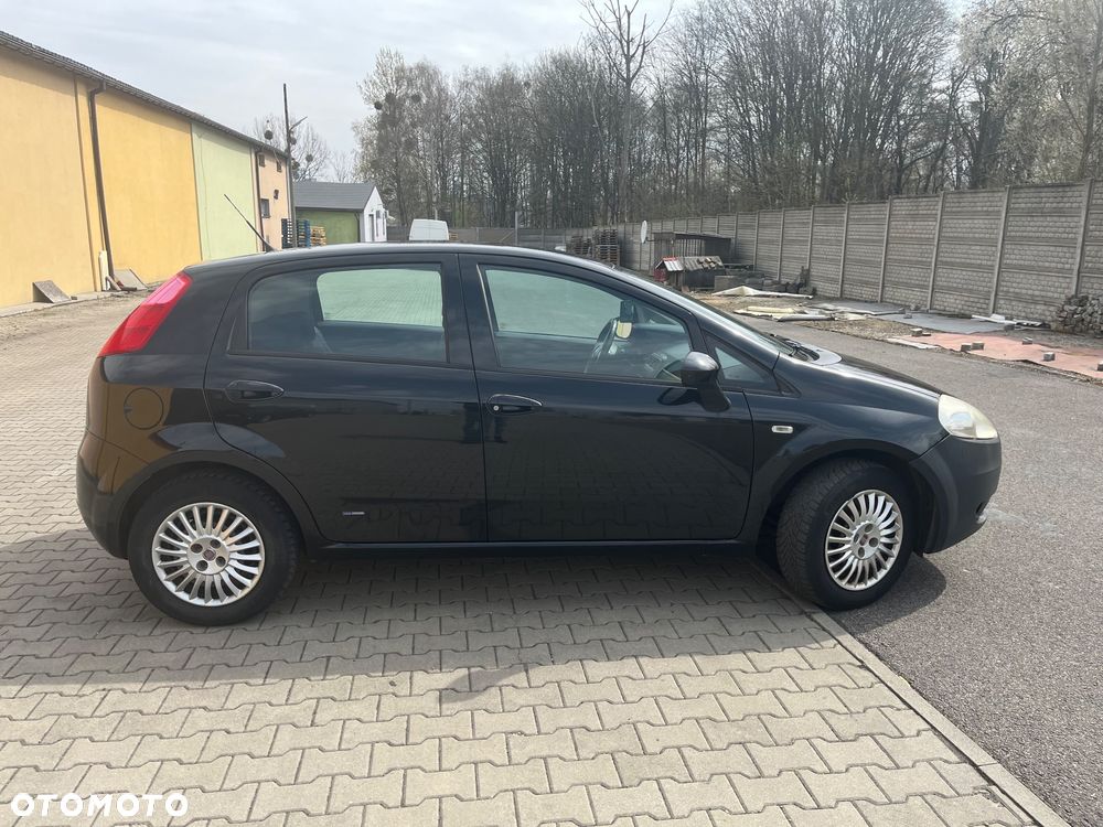 Fiat Grande Punto 1.4 8V - 7