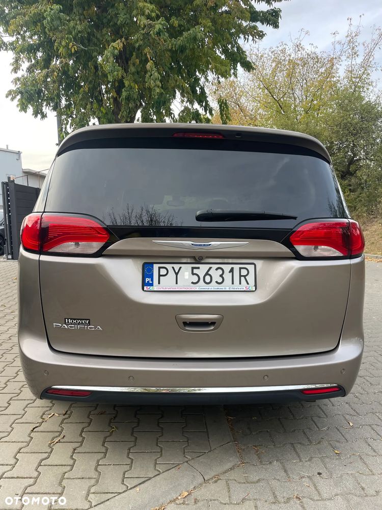 Chrysler Pacifica 2018 photo 4