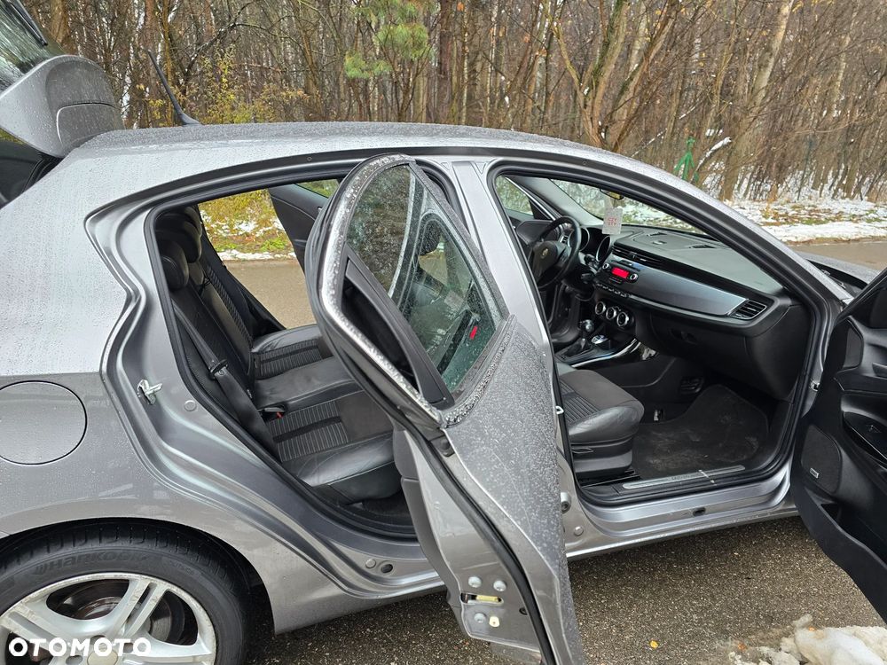 Alfa Romeo Giulietta 1.4 TB 16V Multiair TCT Turismo - 19