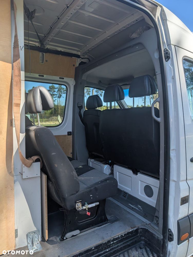 Volkswagen Crafter - 22