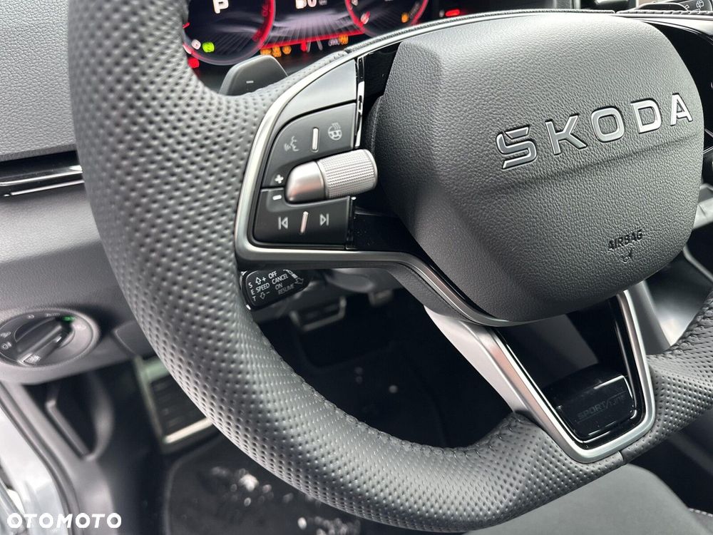 Skoda Karoq 2.0 TSI 4x4 Sportline DSG - 16