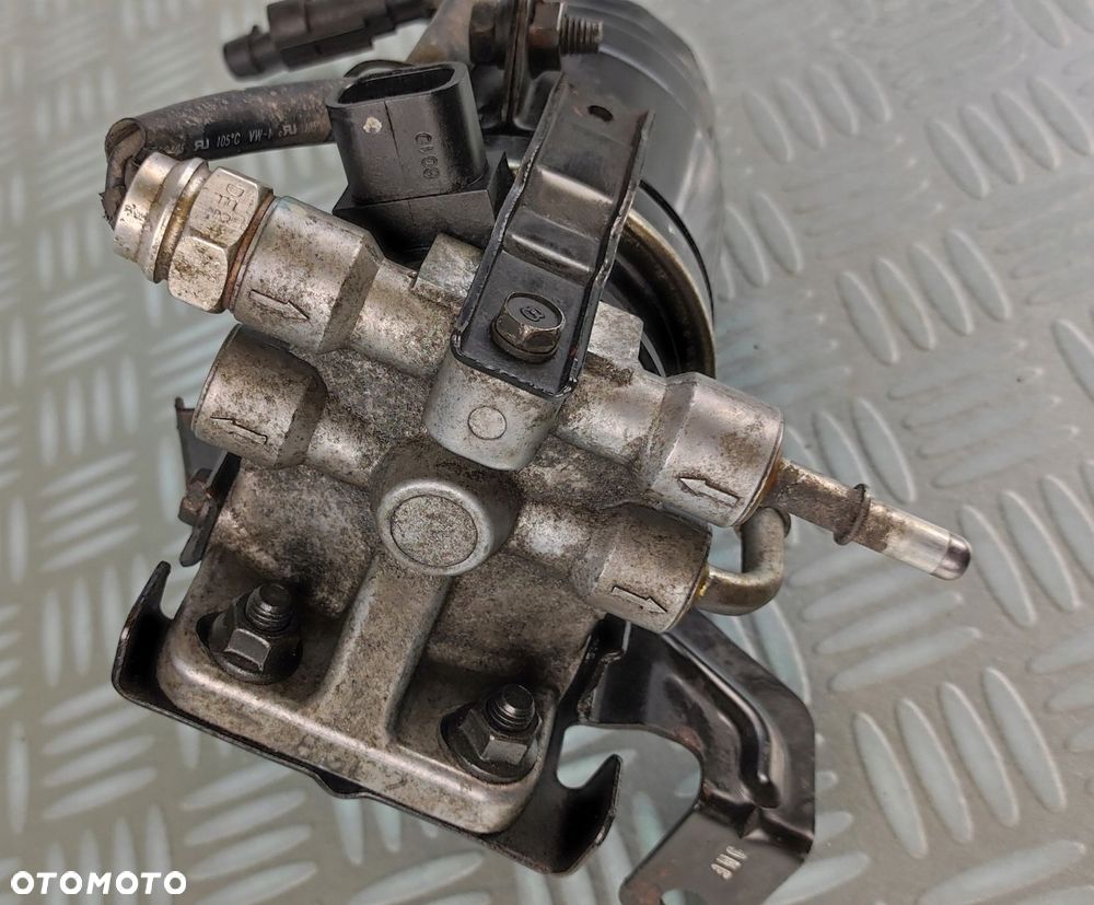 kompletna obudowa filtra paliwa mocowanie HYUNDAI TUCSON I 1 04- 2,0 CRDI - 4