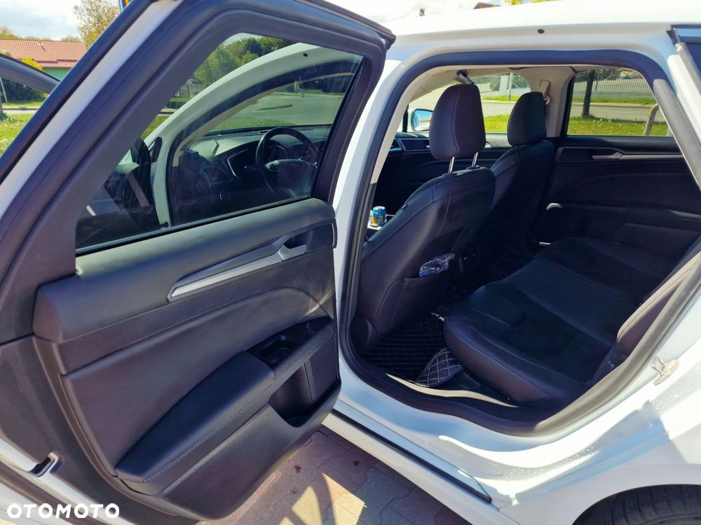 Ford Mondeo 2.0 TDCi Titanium 4WD PowerShift - 30