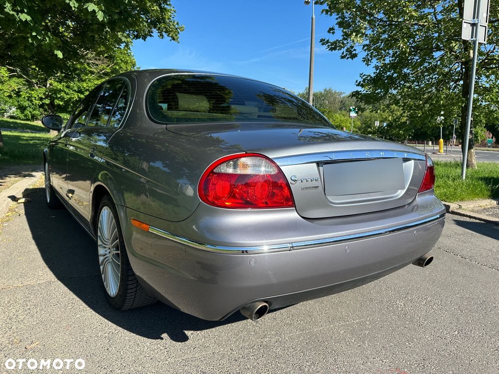 Jaguar S-Type 2.7 V6 D Executive - 32