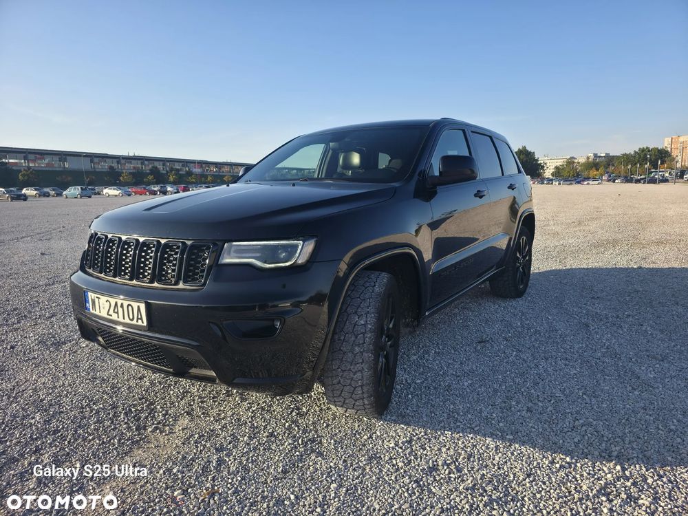 Jeep Grand Cherokee - 21