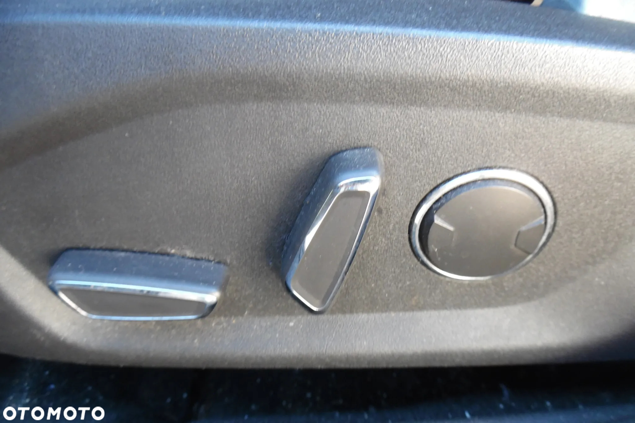 Ford Fusion - 11