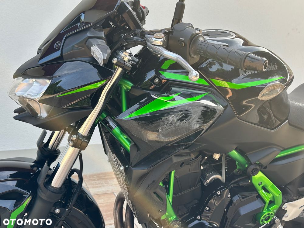 Kawasaki Z 650 - 7