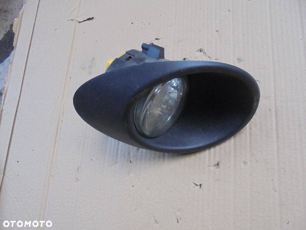 Berlingo Partner 08- halogen z obudową - 1