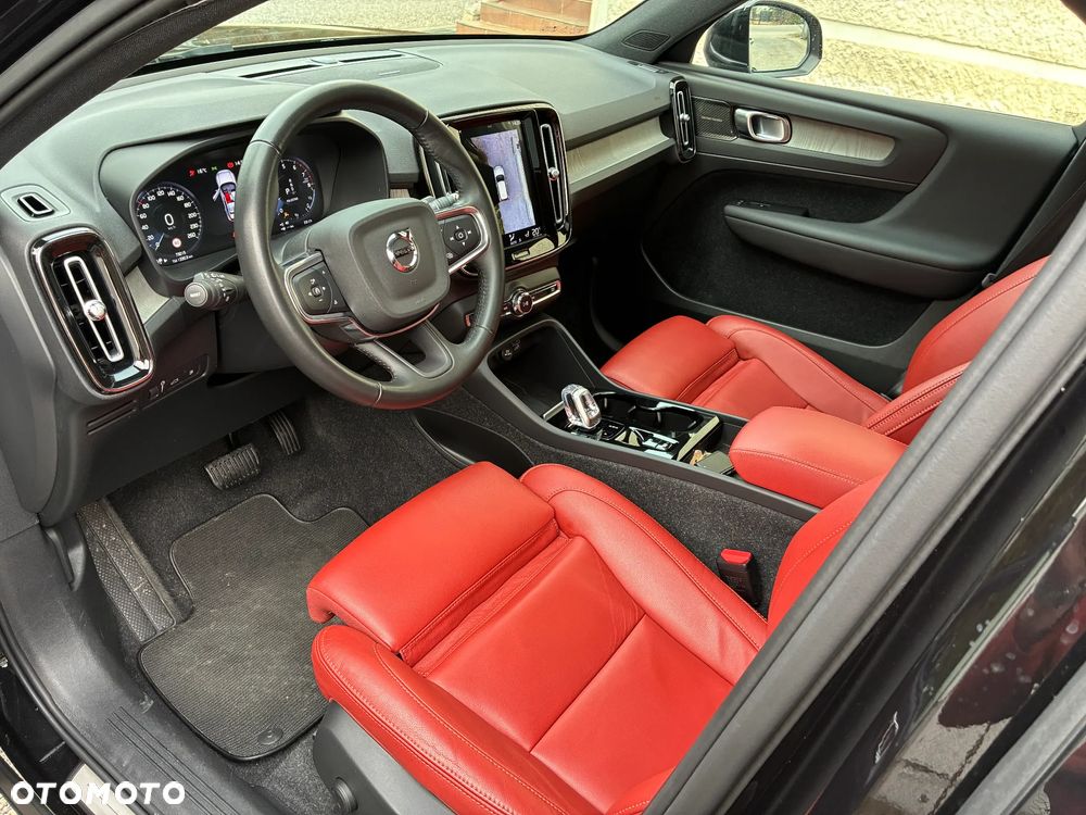 Volvo XC 40 T5 Plug-In Hybrid Inscription - 24