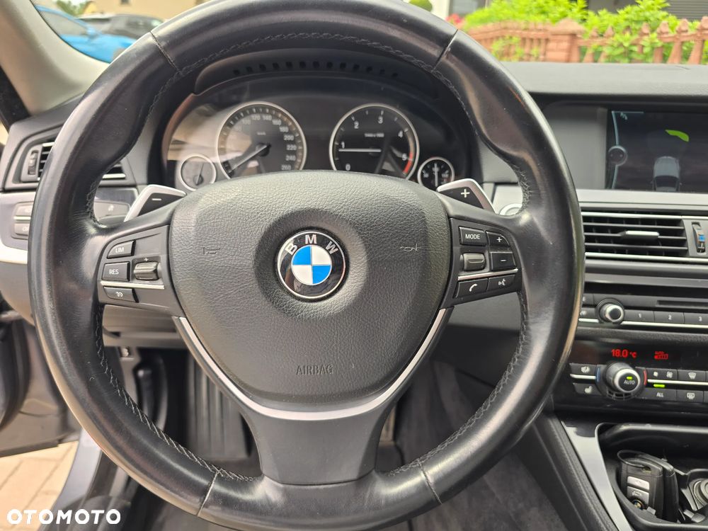 BMW Seria 5 - 24