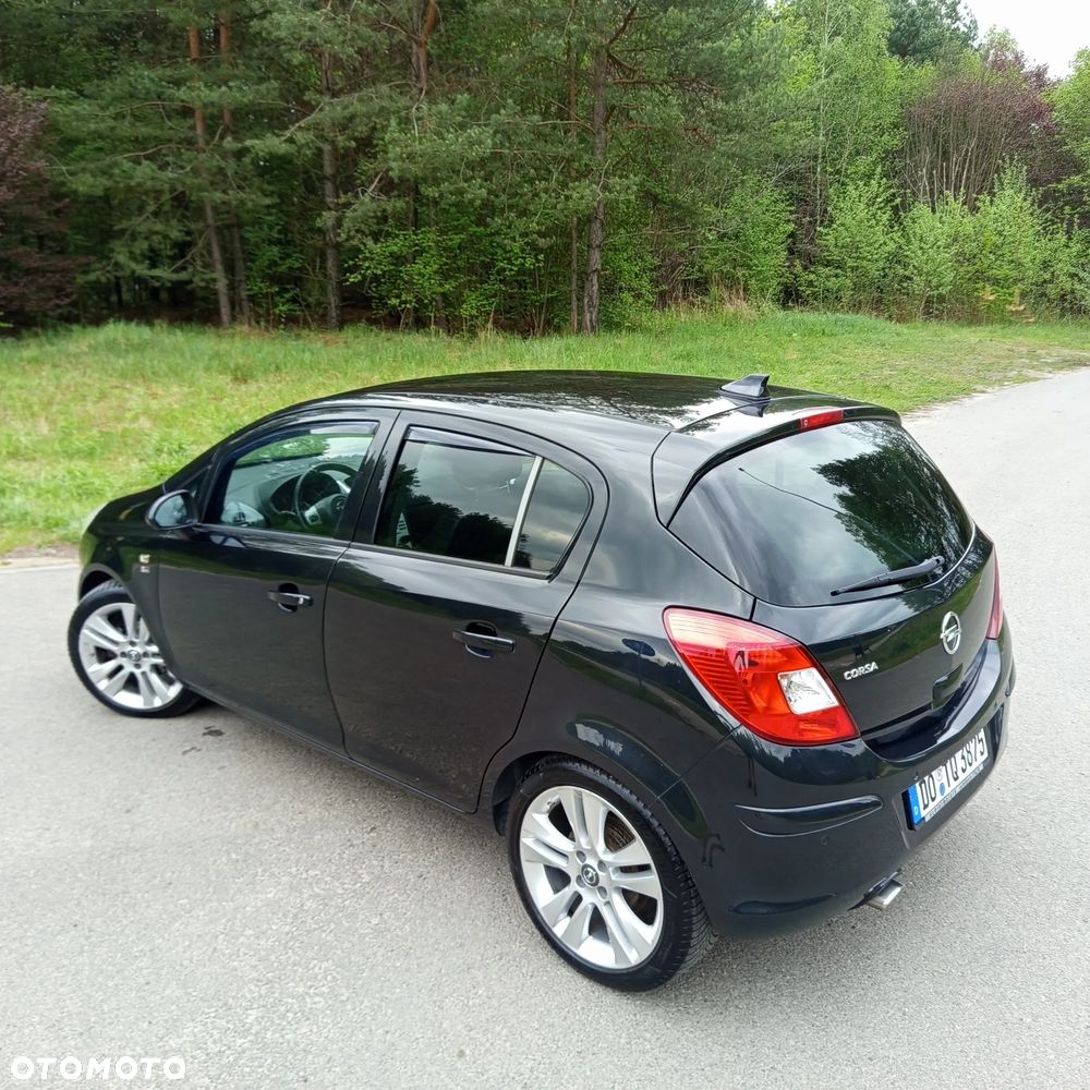 Opel Corsa 1.4 16V 150 Jahre - 5