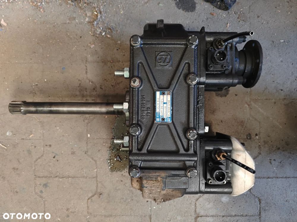 POMPA HYDRAULICZNA  , PRZYSTAWKA MOCY * WOM - 3