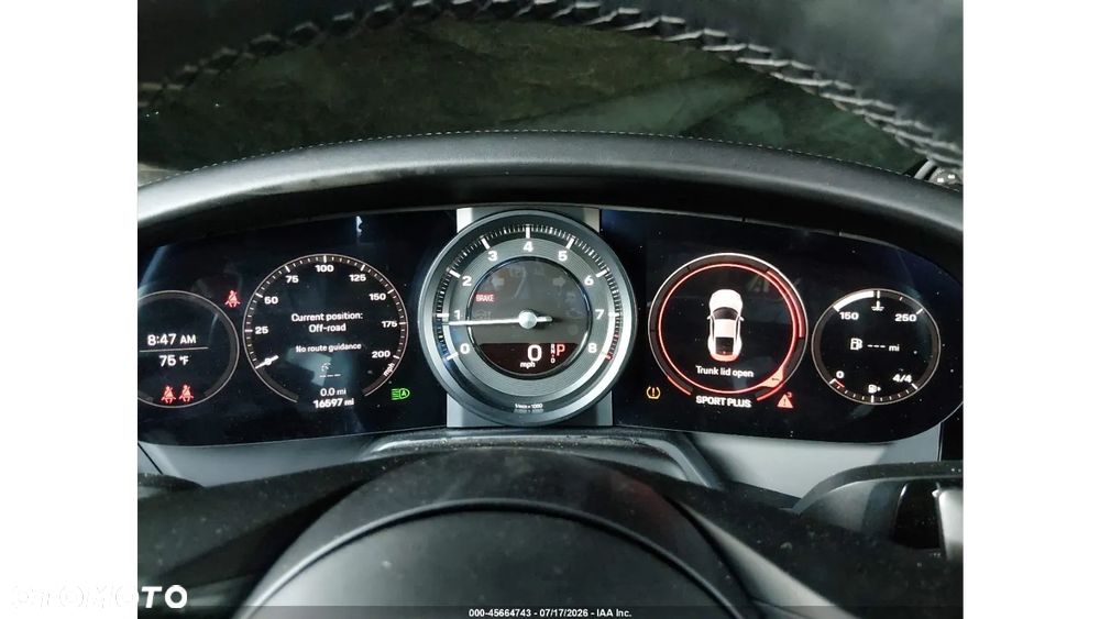 Porsche 911 Carrera 4 GTS PDK - 10