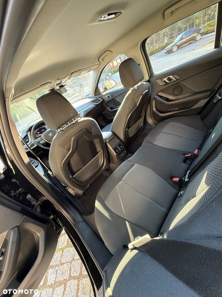 BMW Seria 1 118i Sport Line - 11